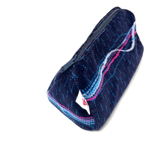 First Dynamic Moquette Washbag