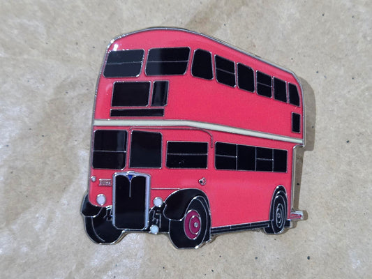 London Transport RT Bus Enamel Brooch Pin Badge