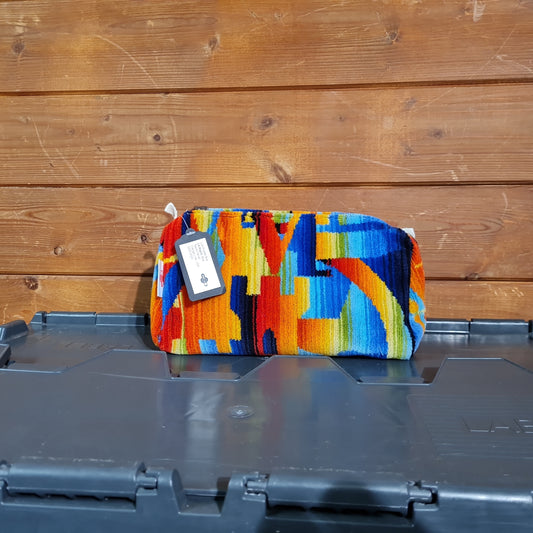 LA Rapid Moquette Washbag
