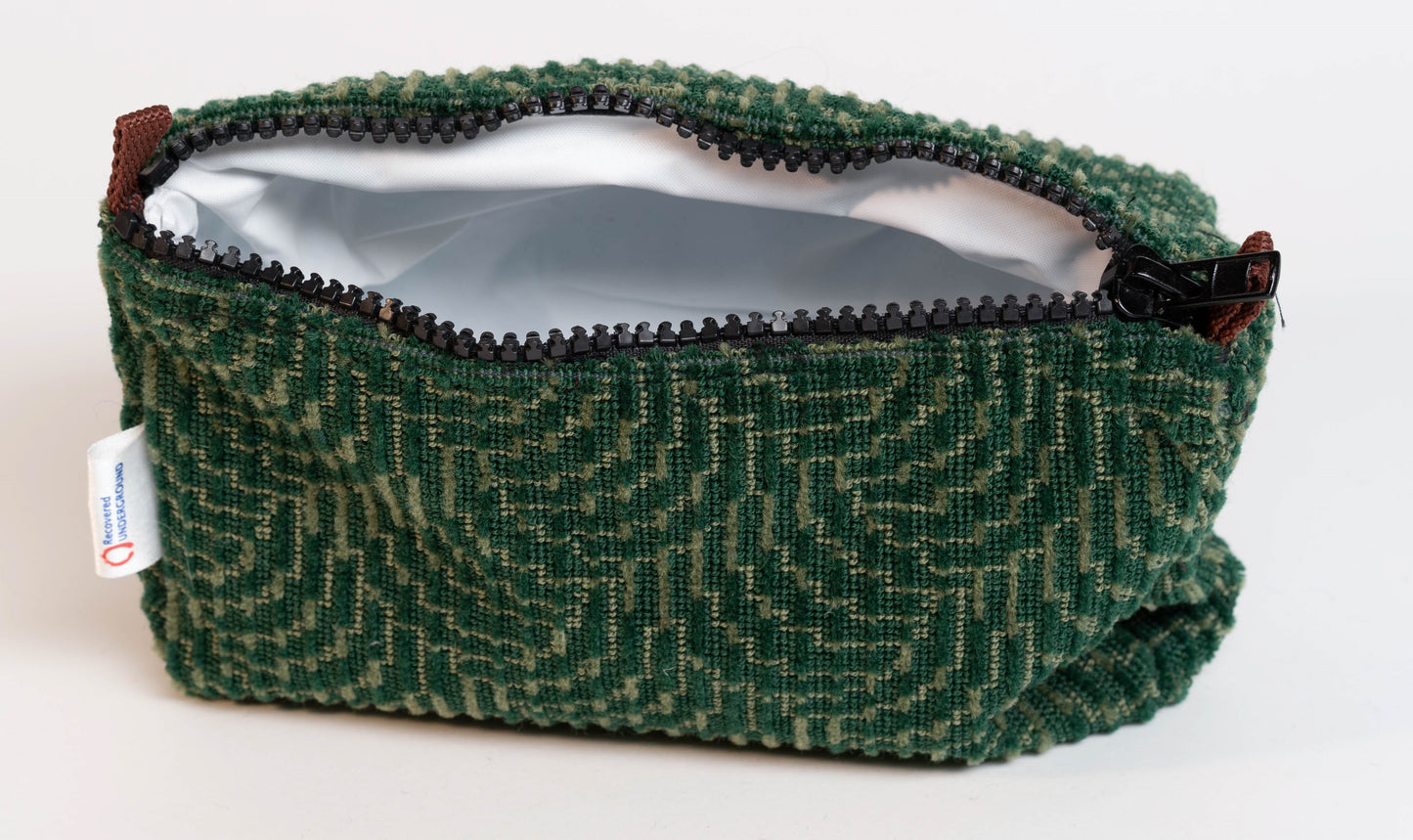 Great Western Railway Shell (GWR) Moquette Washbag