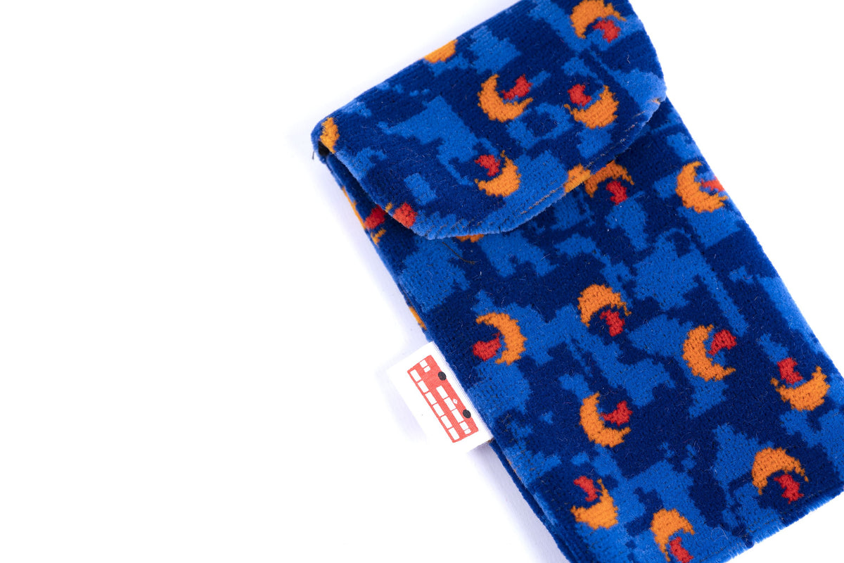 Stagecoach Bus Blue Beachball Moquette Phone & Glasses Case