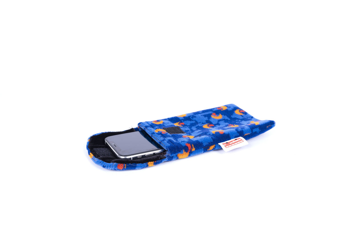 Stagecoach Bus Blue Beachball Moquette Phone & Glasses Case