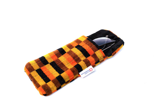 London Underground and London Bus District Line(Misha Black) District Line Moquette Phone/Glasses Case