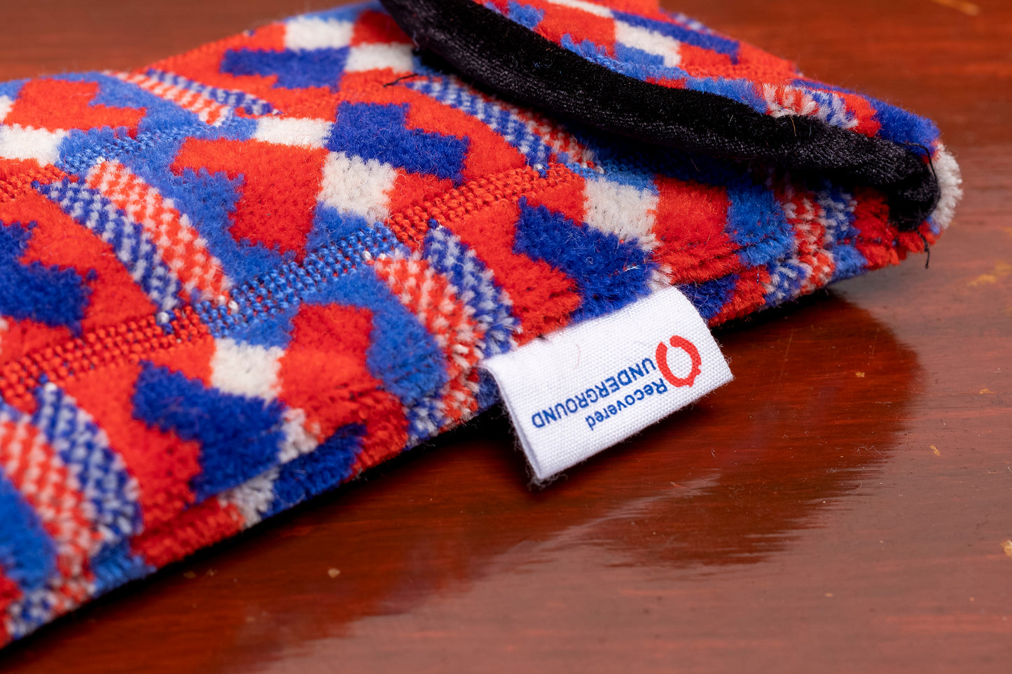London Underground Victoria Line Moquette Phone/Glasses Case