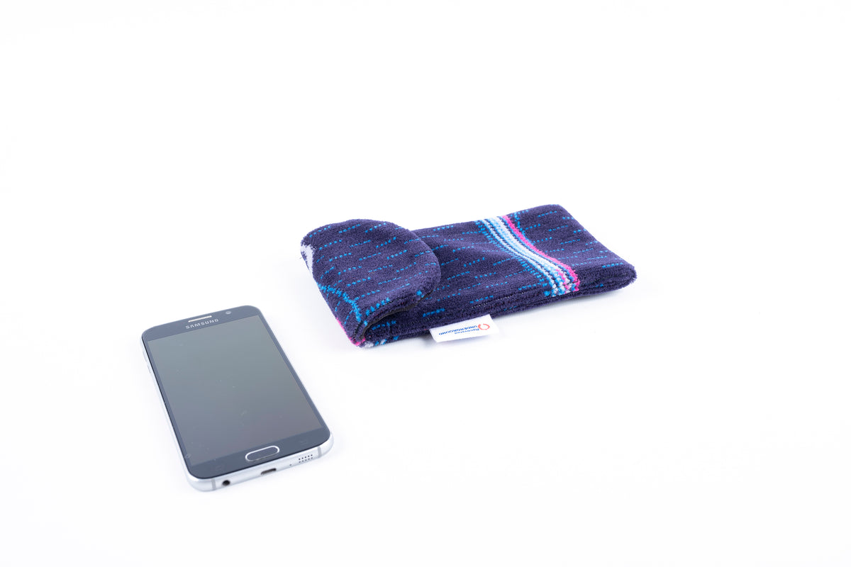 First Dynamic Lines Moquette Phone/Glasses Case