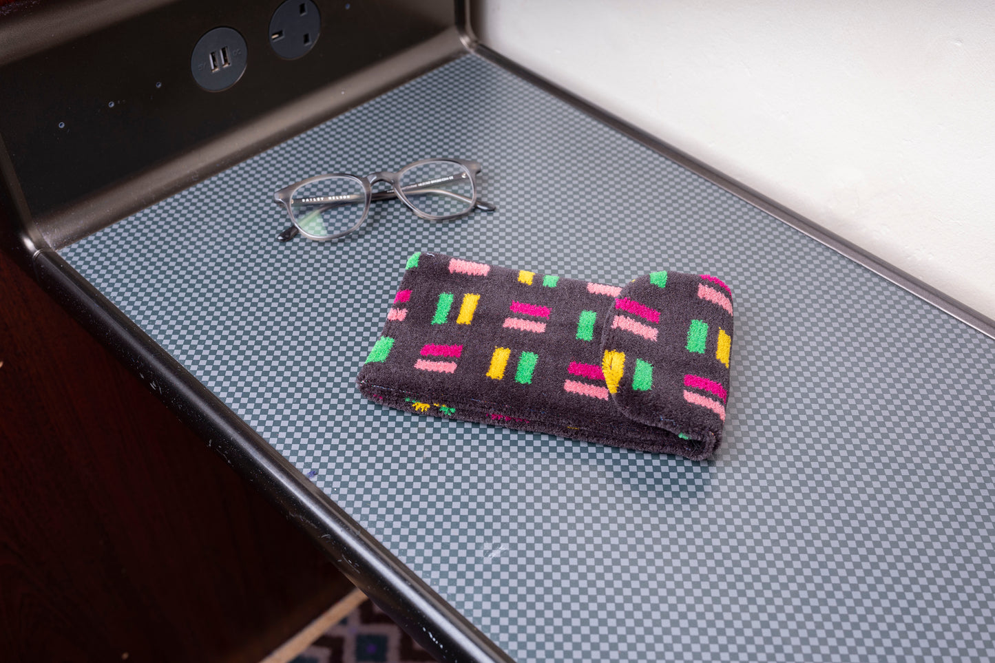 London Underground S Stock District, Circle, H&C and Metropolitan Line Moquette Phone/Glasses Case