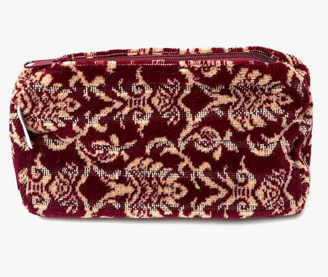 Great Western Railway Red Snap Dragon Moquette Washbag
