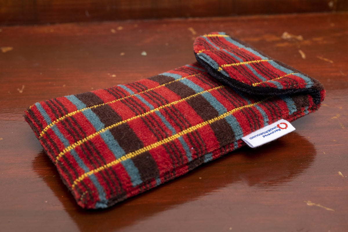 London Transport Routemaster (RM) Bus Moquette Phone & Glasses case