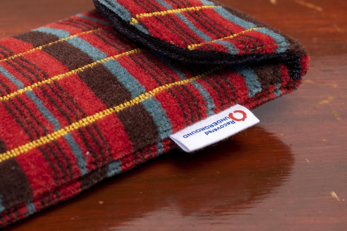 London Transport Routemaster (RM) Bus Moquette Phone & Glasses case
