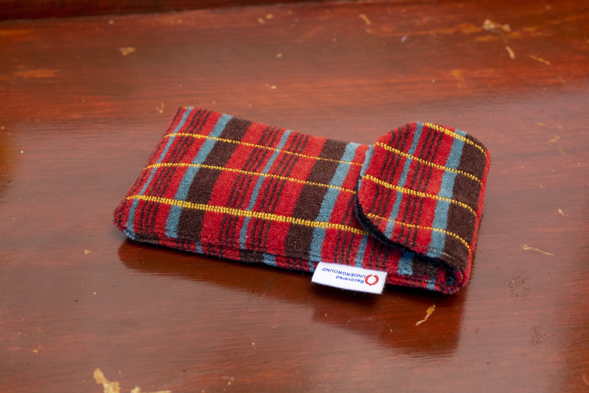 London Transport Routemaster (RM) Bus Moquette Phone & Glasses case