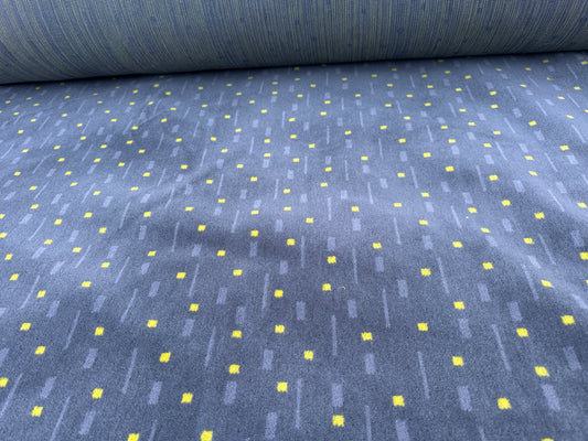 Grey and yellow train Moquette