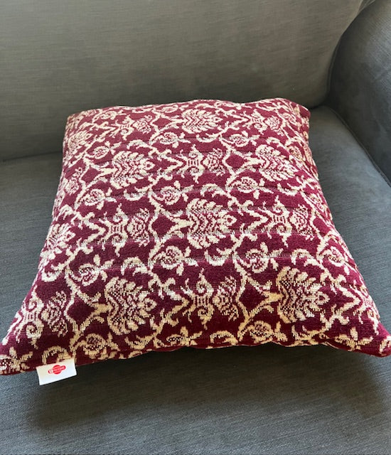 GWR RedSnap Dragon Moquette Cushion