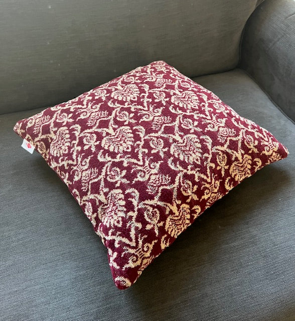 GWR RedSnap Dragon Moquette Cushion
