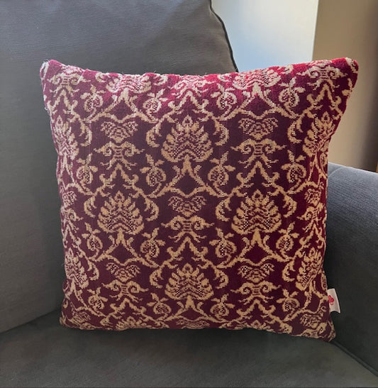 GWR RedSnap Dragon Moquette Cushion