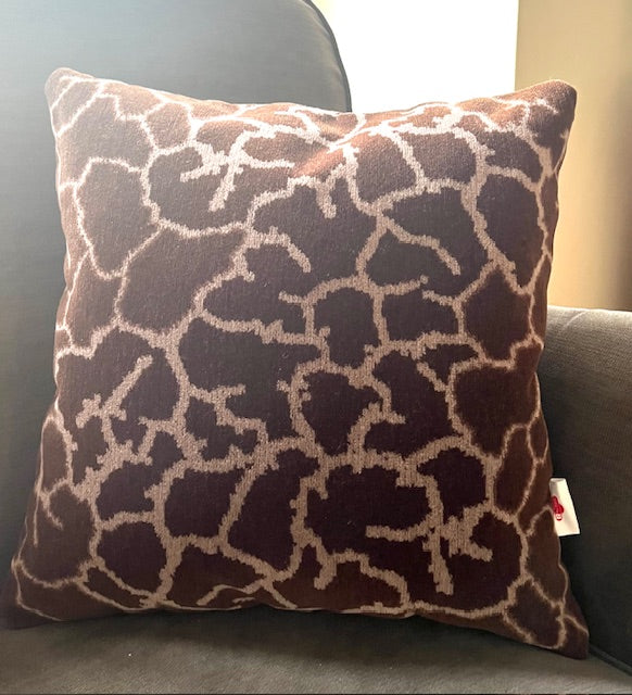 Giraffe Moquette Cushion