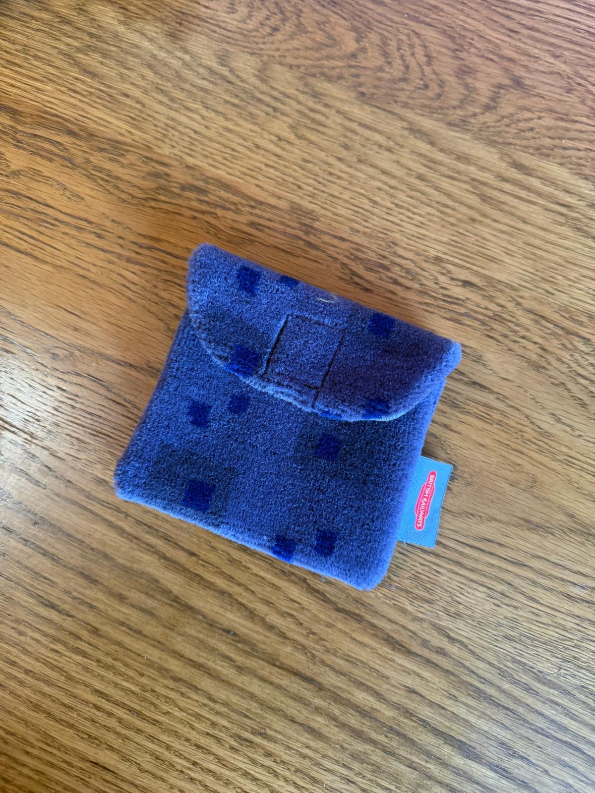 Southeastern Moquette Purse & Card Holder