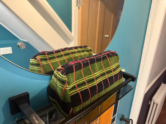 London Bus & London County Green Line (Greenlines) Moquette Washbag