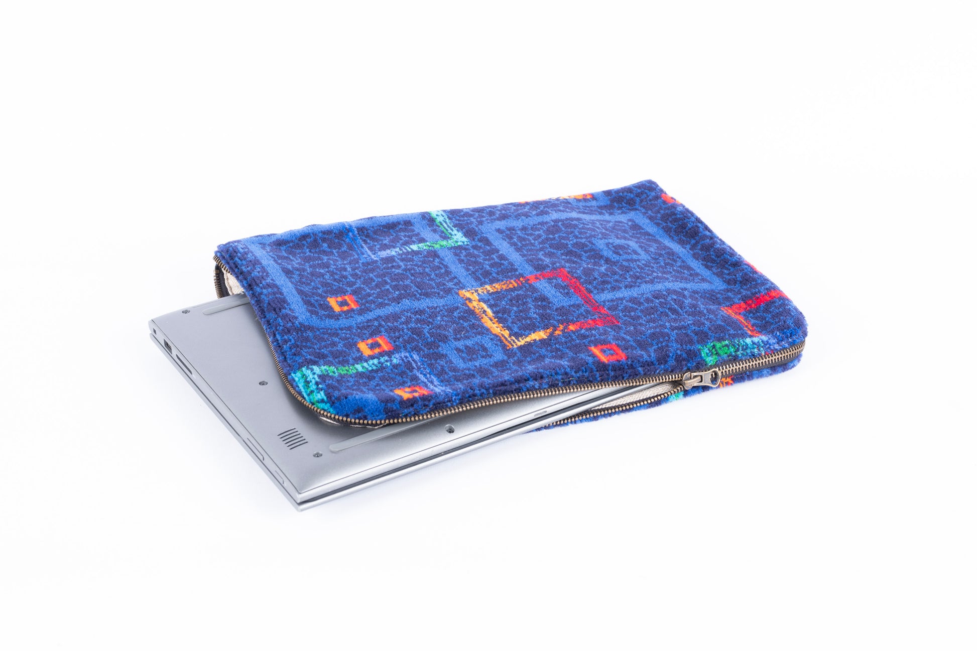 Fabric laptop on sale sleeve
