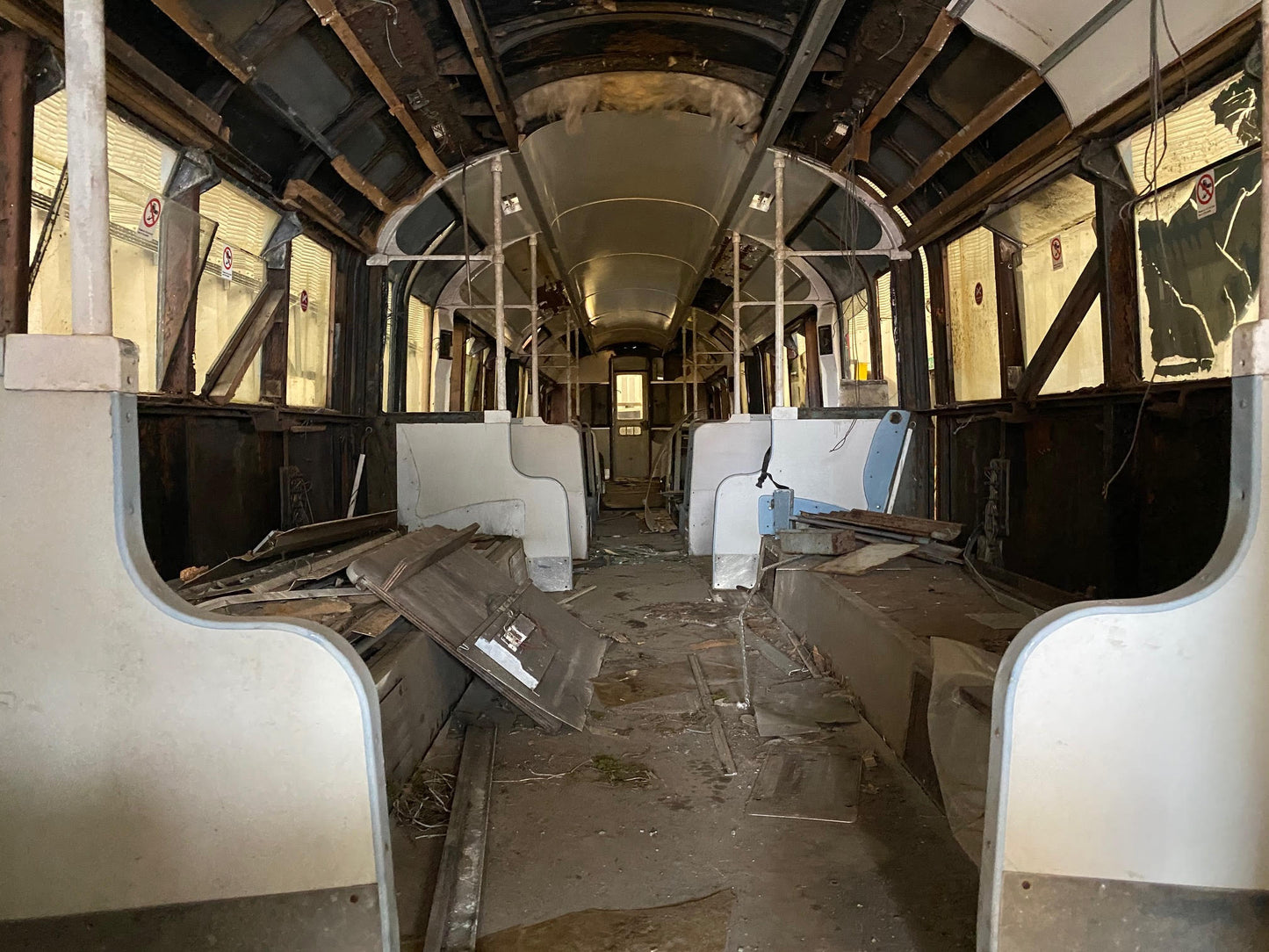 London Underground 1938 stock (ex Isle of Wight) Carriage