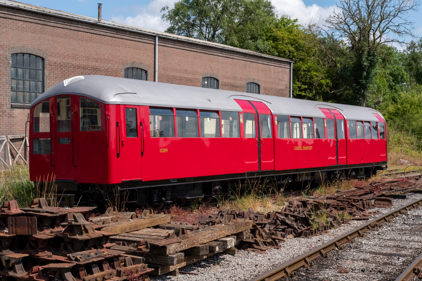 Refurbished London Underground 1938 stock (ex Isle of Wight) Carriage