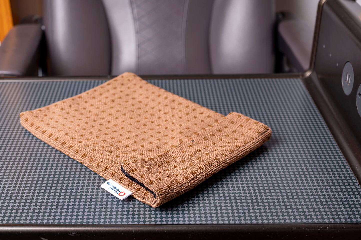 GNER Moquette Tablet/iPad case