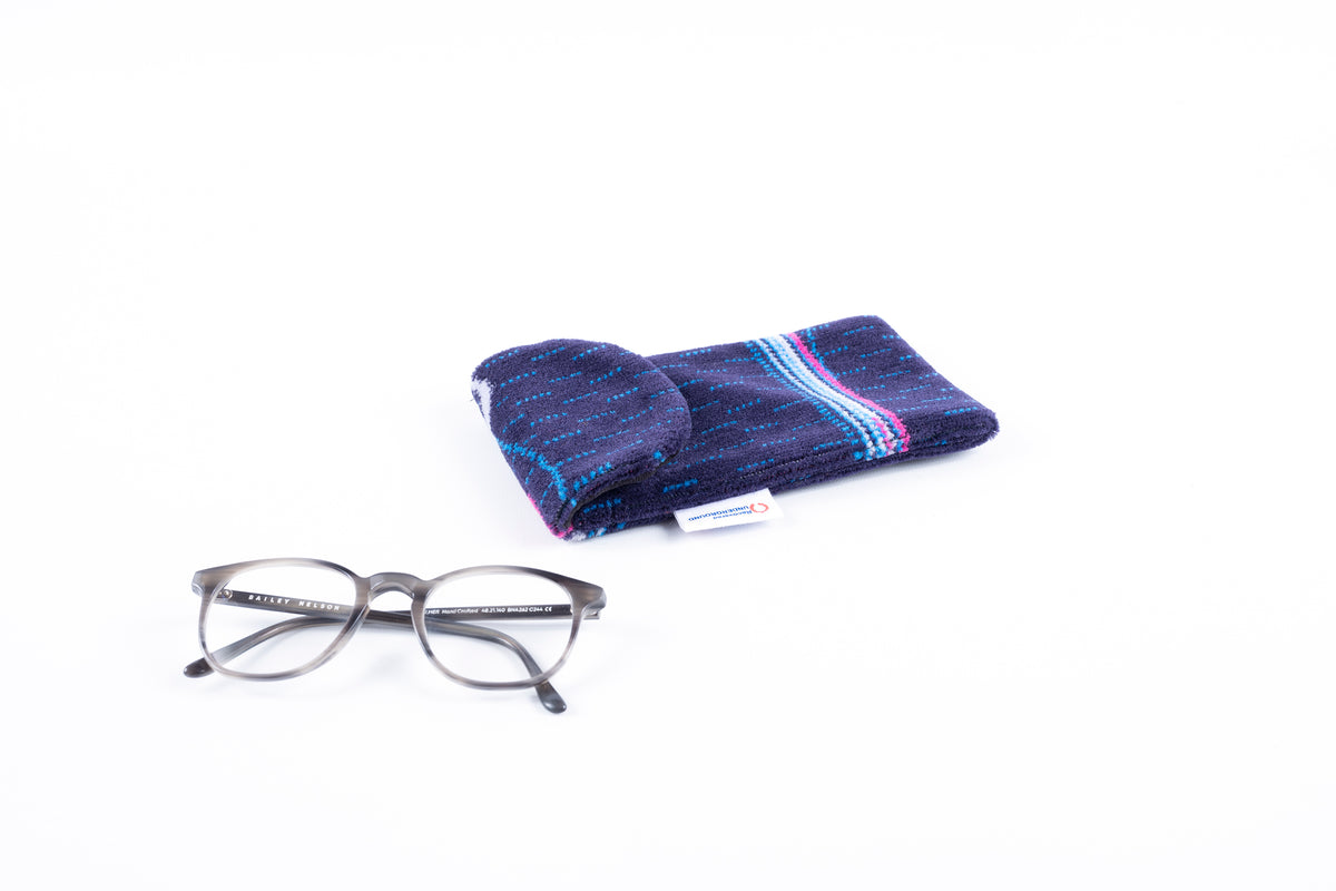 First Dynamic Lines Moquette Phone/Glasses Case